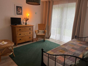 FeWo Brauel am Nordpfad Zevener Geest - Ruhige, moderne 2 Zimmer Wohnung, Ladestation, Parkplatz, Wlan, Garten